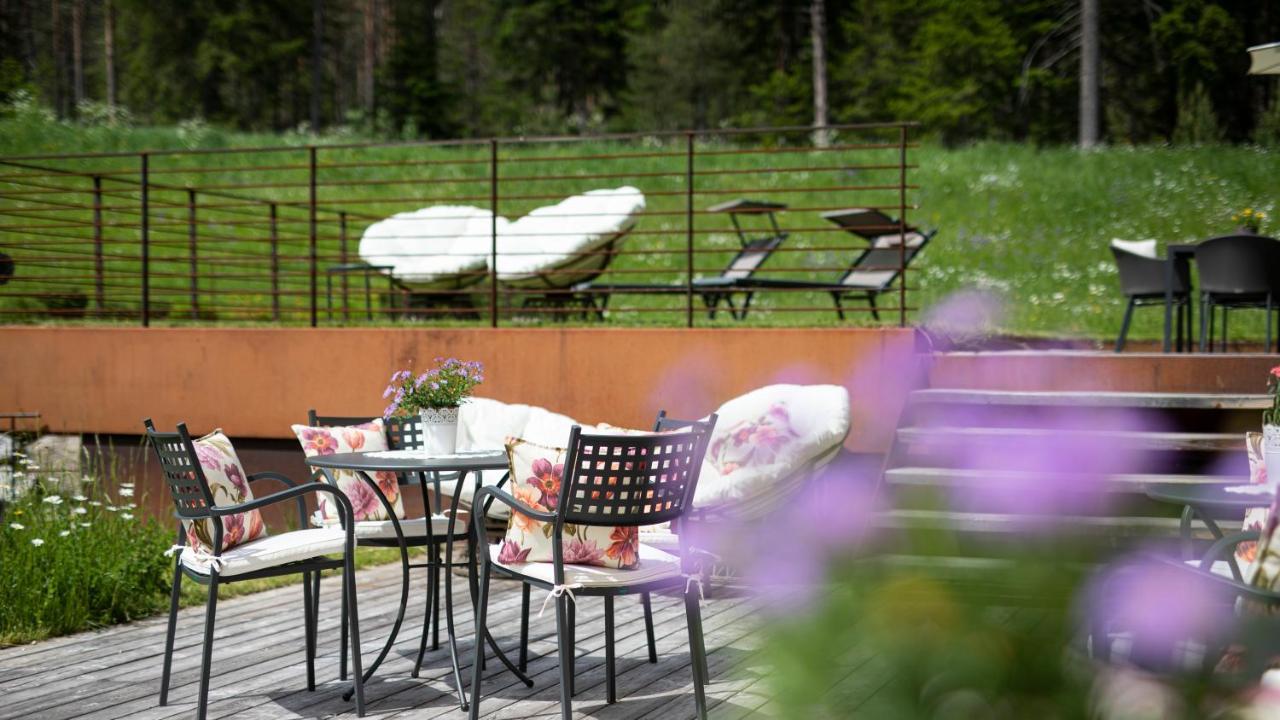 Natura Boutique Chalet Wellness Spa Hotel Dobbiaco Exterior photo